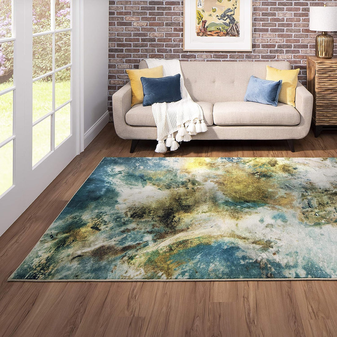 "An Easy Guide to Washing Your Carpet"